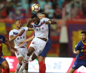 星空体育app-深圳佳兆业客场取分，稳固中游位置