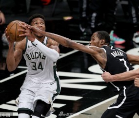 星空体育新闻-包含NBA东部榜首之战：雄鹿力克篮网，取得胜利的词条