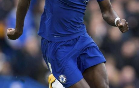 星空体育馆-蓝军梅开二度，尤文图斯两球夺冠！(尤文图斯 联赛)