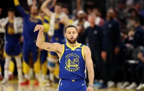 星空体育官方入口-勇士逆袭火箭夺取西部冠军赛第一胜的简单介绍