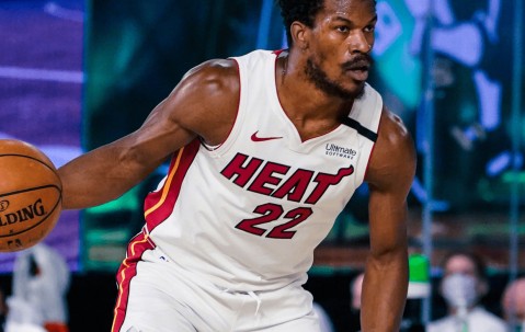 星空体育网页版登录入口-包含黑队主帅喜获百场胜利，稳定球队领先位置的词条