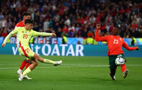 星空体育地址-欧国联比赛精彩绝伦，球星表现抢眼的简单介绍