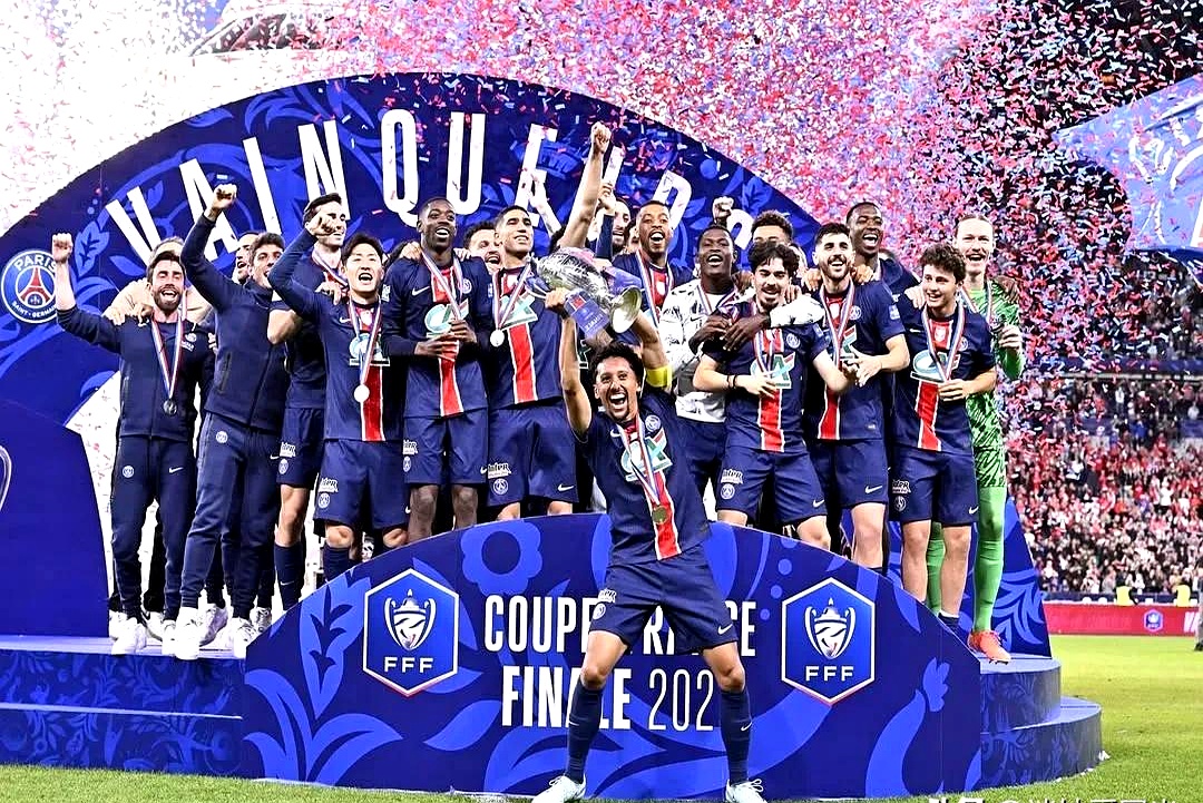 关于欧冠决赛圣彼得堡举行,万名球迷聚集观战的信息 关于欧冠决赛圣彼得堡举行,万名球迷聚集观战的信息