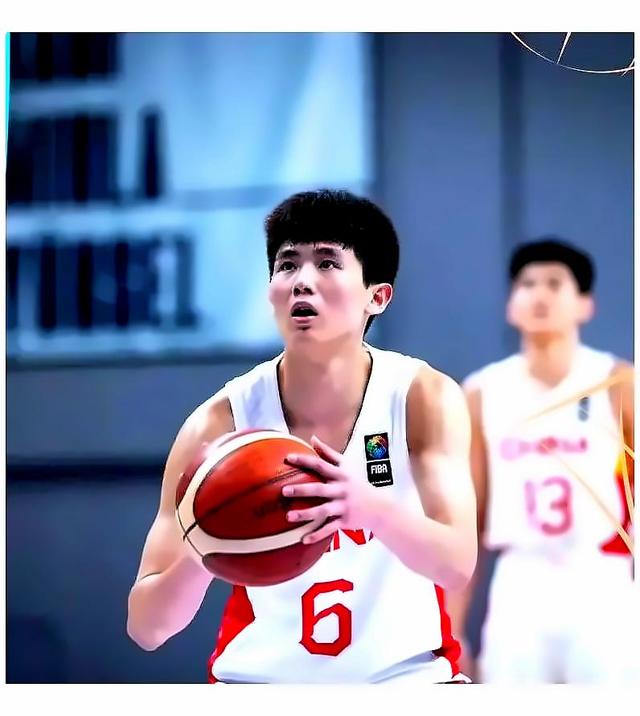 几内亚男篮运动员联手取得胜利的简单介绍 几内亚男篮运动员联手取得胜利的简单介绍