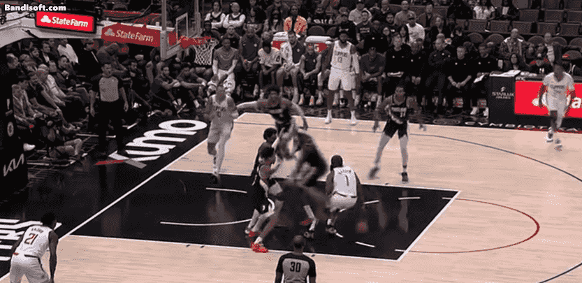 关于开拓者横扫快船，实现四连胜的信息