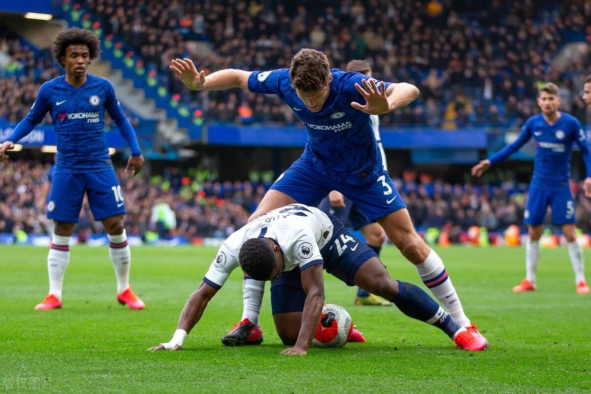 联赛杯中,意甲球队摘星座杯! 联赛杯中,意甲球队摘星座杯!