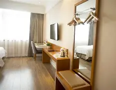 欧堡豪取胜利，豪言保级成功