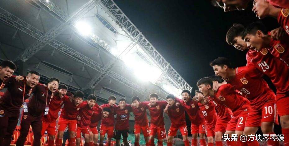 关键时刻球员崭露头角，帮助球队逆转比赛