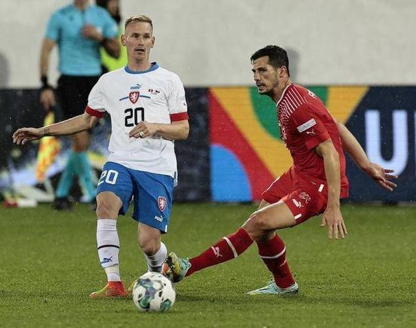 法罗群岛队在欧洲预选赛中遭遇了失败