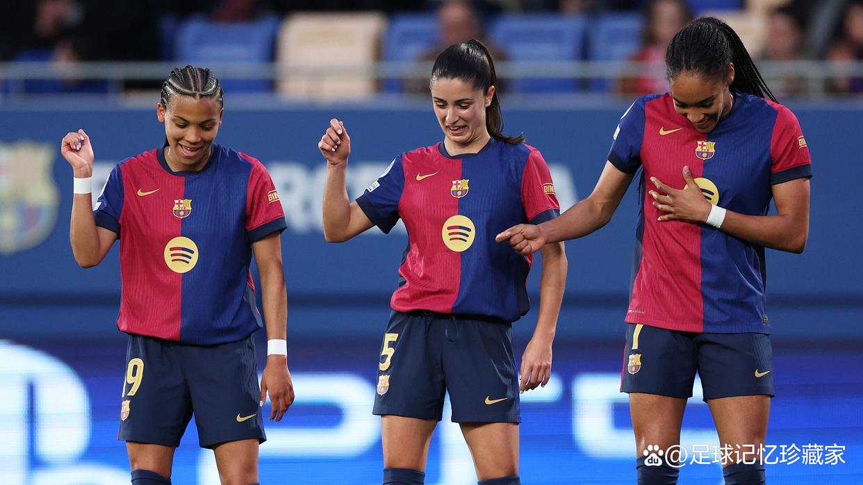 包含沃尔夫斯堡队击败对手取得胜利的词条